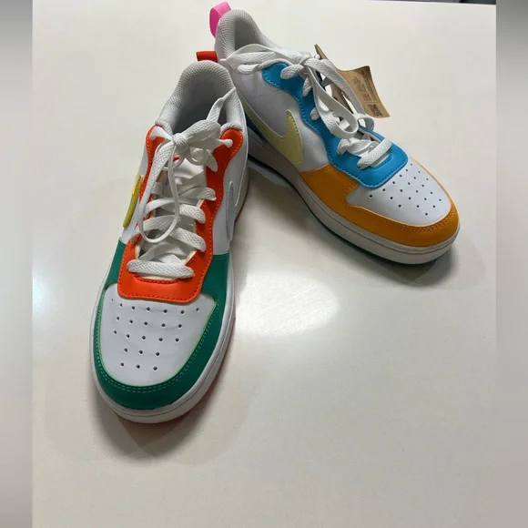 NIKE KIDS Y2K COURT BOROUGH LOW GRADE-SCHOOL | 6.5Y US/ 39EUR - Picture 3 of 13